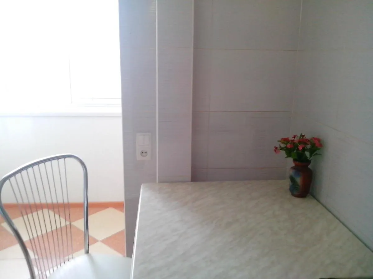 Homelike Flat Near The Iec On Levoberezhnaya Kiev