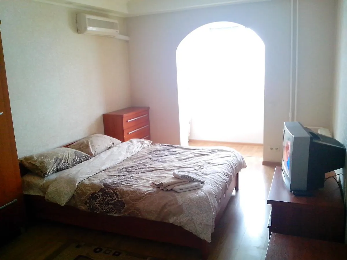 Homelike Flat Near The Iec On Levoberezhnaya Kiev Daire